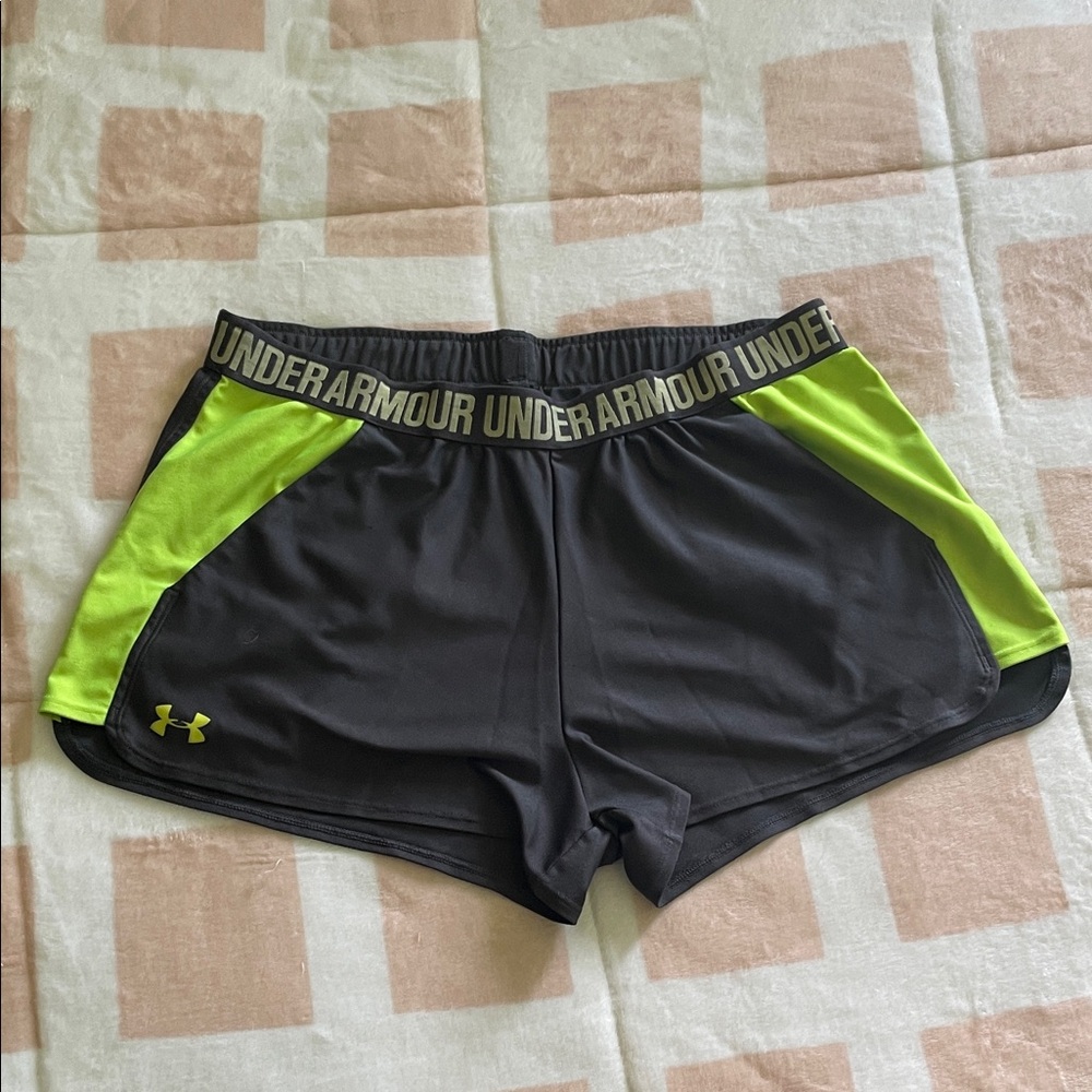 Under Armour Women's Grey and Green Shorts